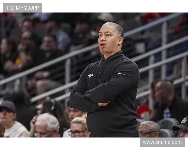 卢谈上半场防守问题我们对对手缺乏重视和专注力导致失利